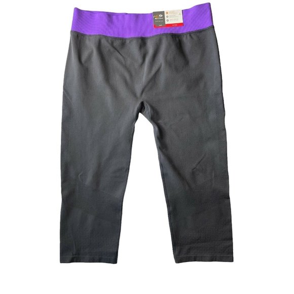 C9 by Champion Pants - Champion C9 Womens XL Capri Leggings Purple Gray Yoga Pants Premium Duo Dry New